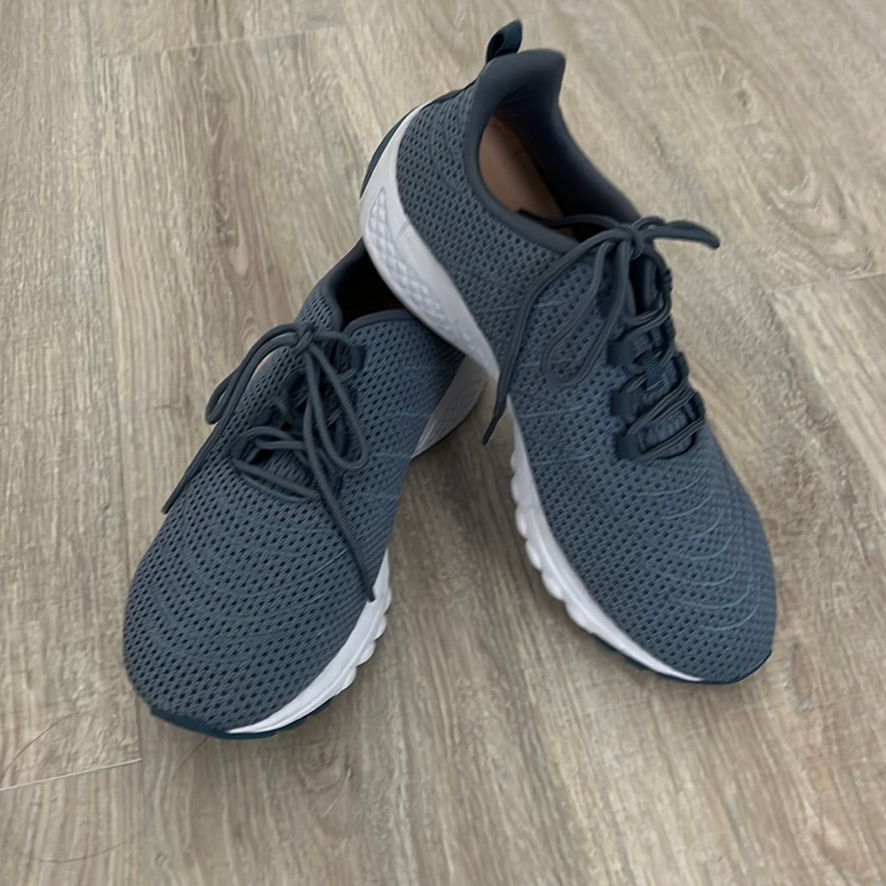Propét Tour Knit Women's Sneaker 11